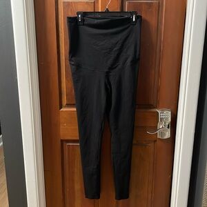 H&M black maternity leggings